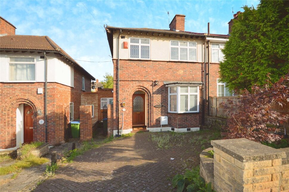 Main image of 3 bedroom End Terrace House to rent, Willrose Crescent, London, SE2