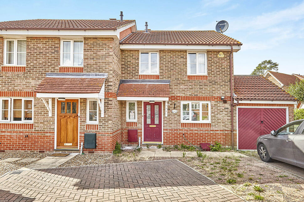 Main image of 3 bedroom Semi Detached House to rent, Chart Hills Close, London, SE28