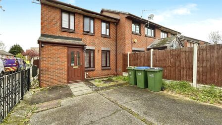 Carronade Place, 3 bedroom End Terrace House to rent, £2,200 pcm