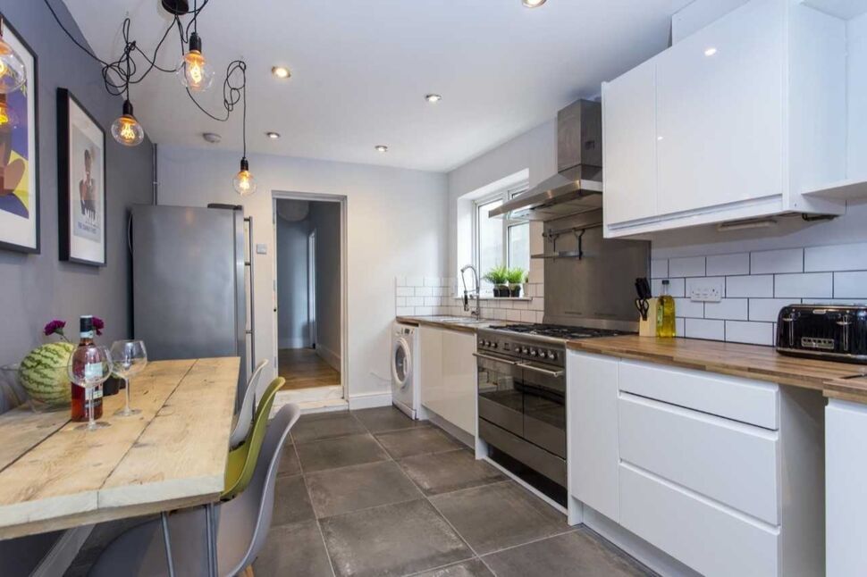 Main image of 1 bedroom  Room to rent, Shieldhall Street, London, SE2