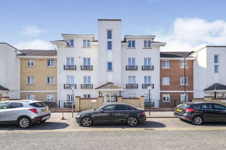 2 bedroom  Flat to rent