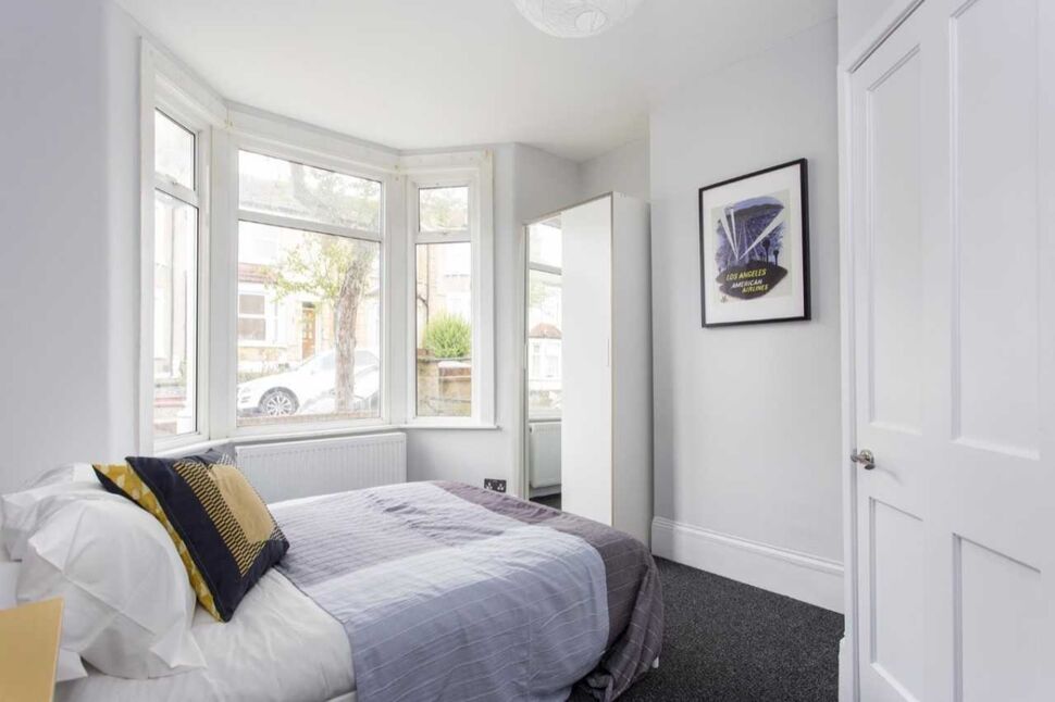 Main image of 1 bedroom Room to rent, Shieldhall Street, London, SE2