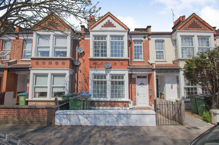 2 bedroom  Flat to rent