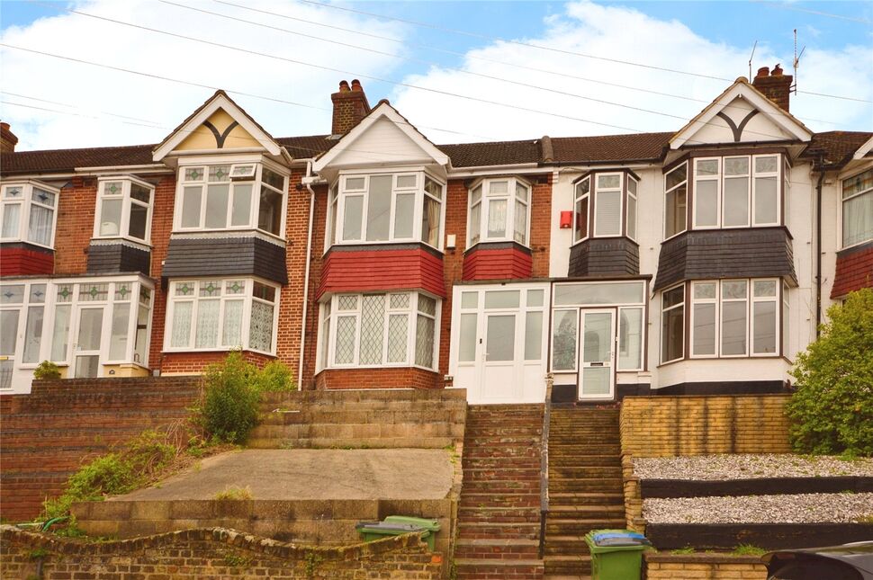 Main image of 3 bedroom Mid Terrace House for sale, Manton Road, London, SE2
