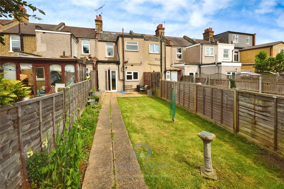 2 bedroom Mid Terrace House for sale, Rochdale Road, London, SE2 £425,000