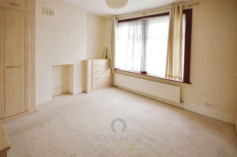 2 bedroom Mid Terrace House for sale, Rochdale Road, London, SE2 £425,000