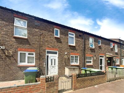 Glimpsing Green, 3 bedroom Mid Terrace House for sale, £360,000