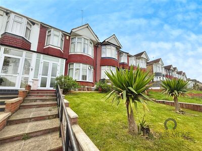 Manton Road, 3 bedroom Mid Terrace House for sale, £500,000