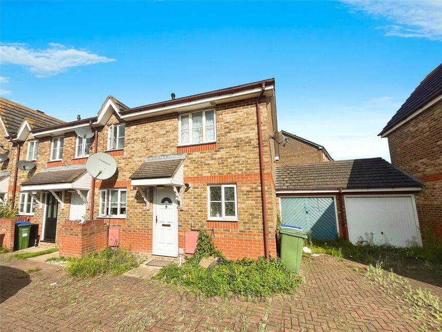 Main image of 2 bedroom End Terrace House for sale, Troon Close, London, SE28