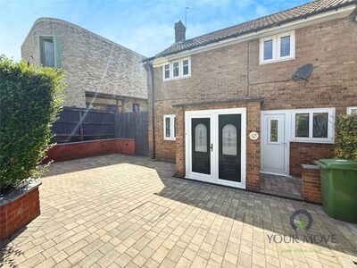 4 bedroom End Terrace House for sale