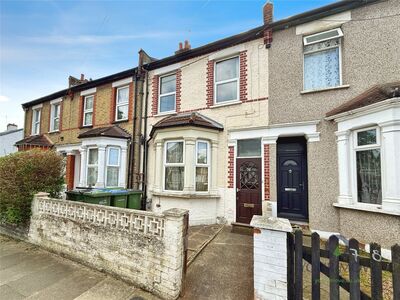 Abbey Grove, 2 bedroom Mid Terrace House for sale, £425,000