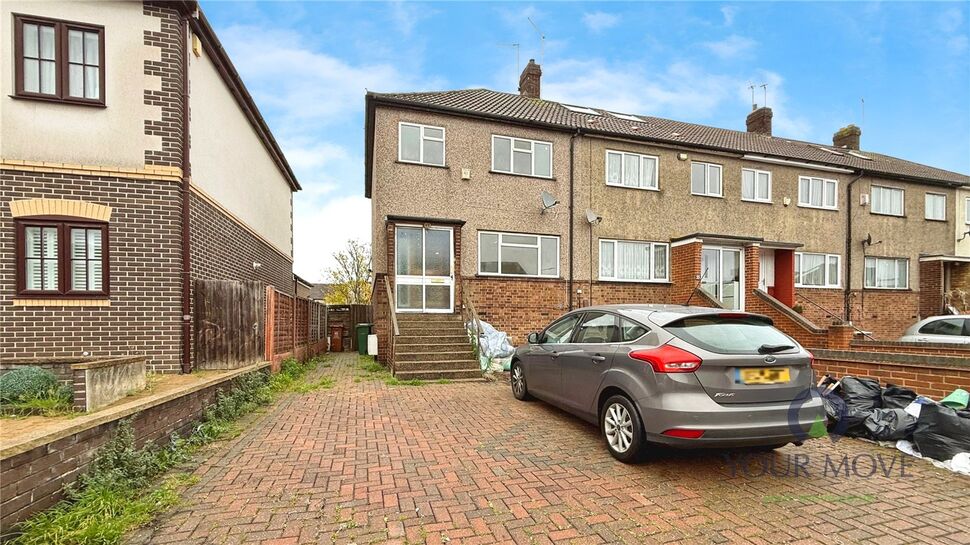 Main image of 3 bedroom Semi Detached House to rent, Rushdene, London, SE2