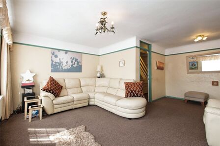 St. Edmunds Close, 4 bedroom End Terrace House for sale, £475,000