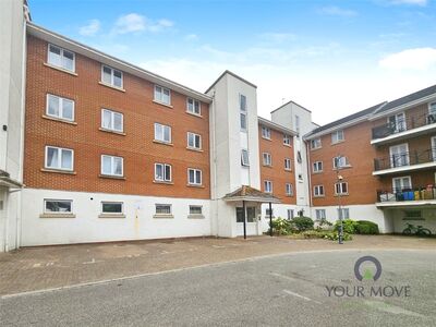 Chantry Close, 2 bedroom  Flat for sale, £250,000