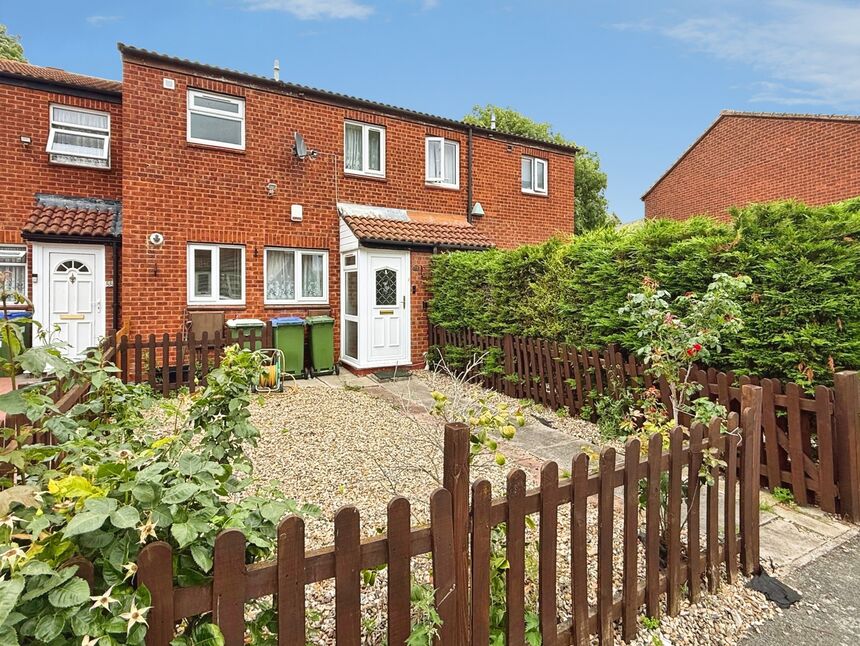 Main image of 3 bedroom Mid Terrace House for sale, Manordene Road, London, SE28