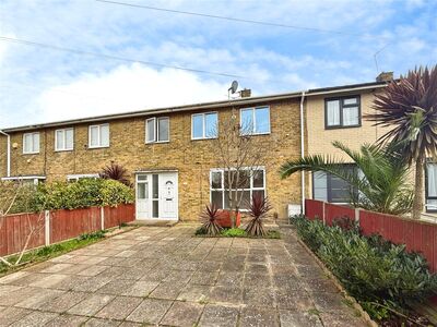 4 bedroom Mid Terrace House for sale