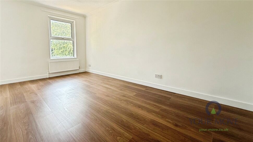 Main image of 1 bedroom Property to rent, Parkway, Erith, DA18