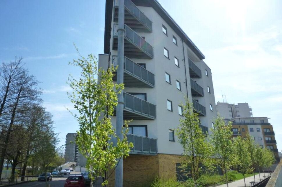 Main image of 2 bedroom Flat for sale, Dutton House Southmere Drive, London, SE2