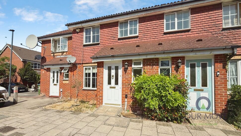 Main image of 3 bedroom Mid Terrace House to rent, Kentlea Road, London, SE28