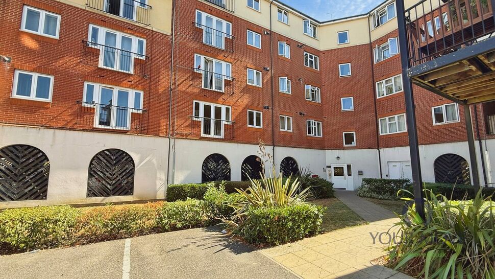 Main image of 2 bedroom Flat to rent, Pettacre Close, London, SE28