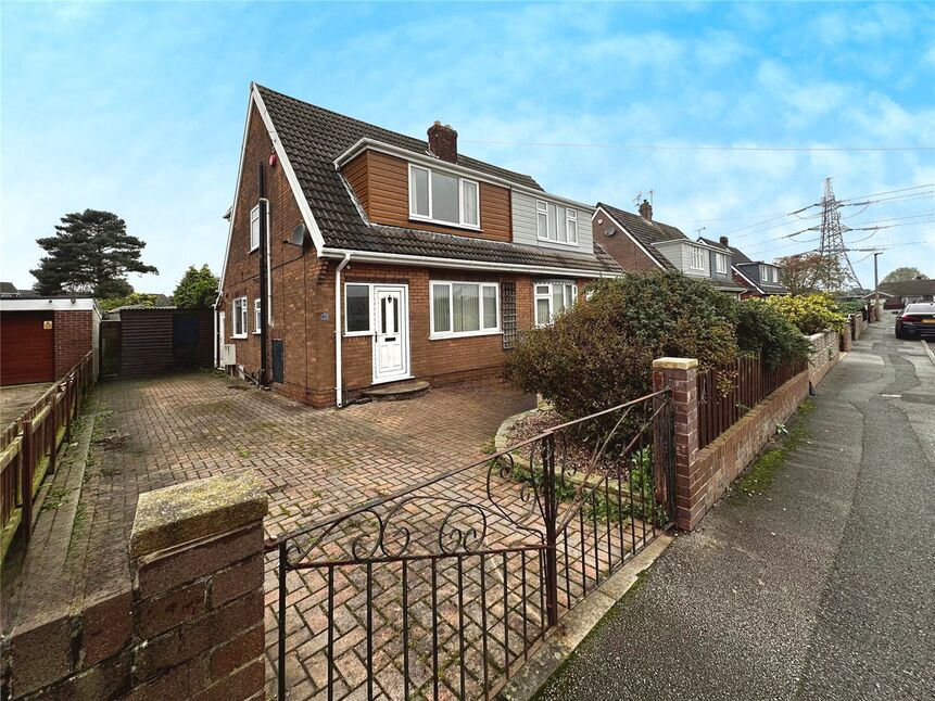 3 bedroom Semi Detached House for sale, Lynwood Drive, Barnsley, S71