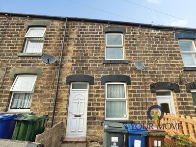 2 bedroom Mid Terrace House to rent