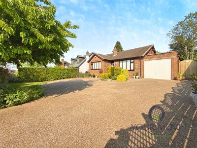 3 bedroom Detached Bungalow for sale