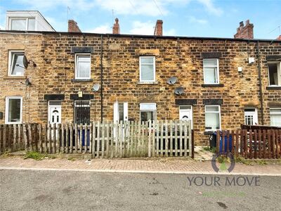 2 bedroom Mid Terrace House to rent
