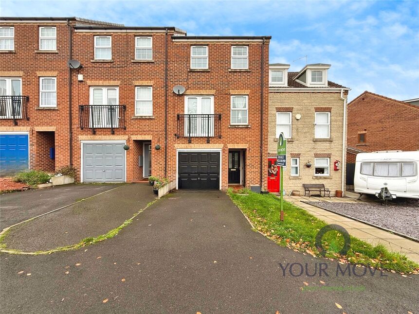 4 bedroom Mid Terrace House for sale