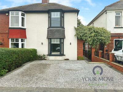 Laithes Crescent, 2 bedroom Semi Detached House to rent, £950 pcm