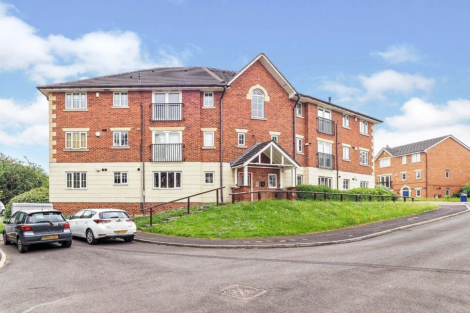 Main image of 2 bedroom Flat for sale, Valley Grove, Lundwood, South Yorkshire, S71