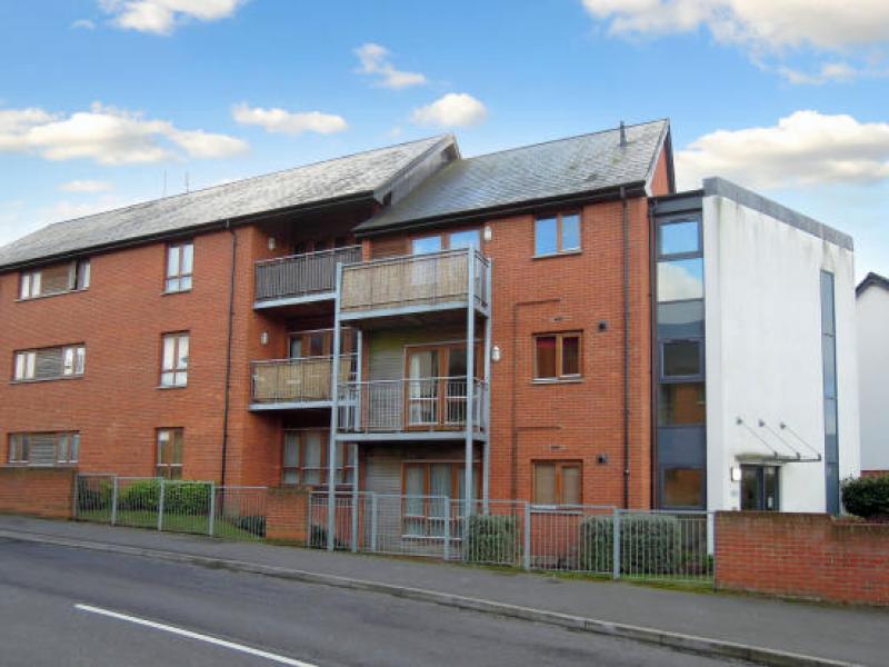 Main image of 1 bedroom Flat to rent, Jefferson Road, Oakridge Village, Hampshire, RG21