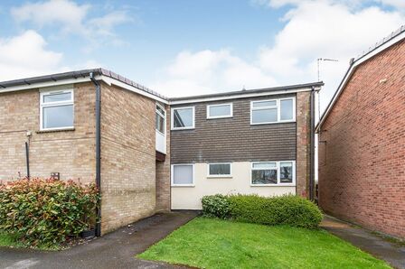 Sherborne St. John, 2 bedroom  Flat to rent, £1,400 pcm