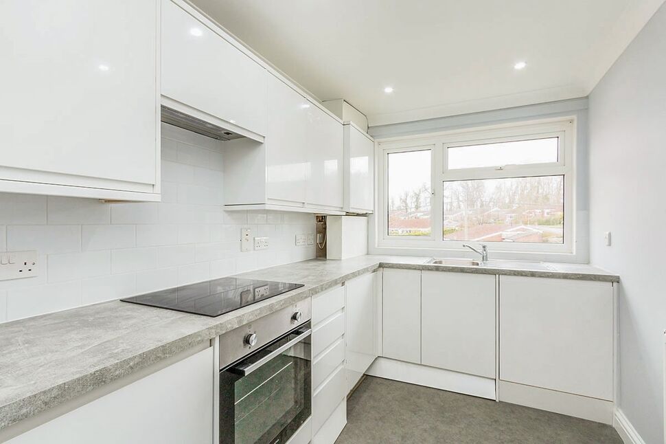 Main image of 2 bedroom Flat to rent, Sherborne St. John, Basingstoke, Hampshire, RG24