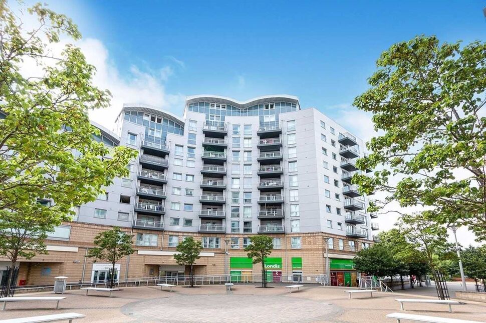 Main image of 2 bedroom Flat to rent, Alencon Link, Basingstoke, Hampshire, RG21