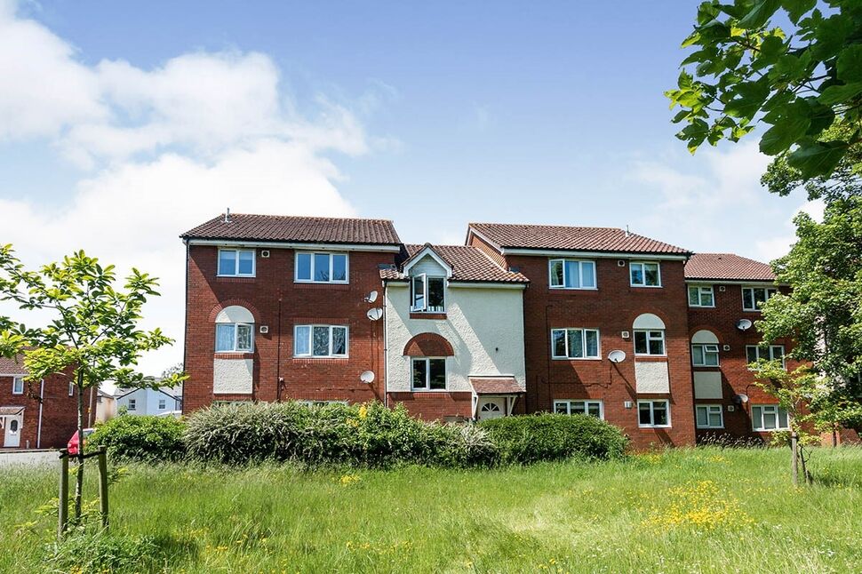 Main image of 1 bedroom Flat to rent, Flaxfield Court, Basingstoke, Hampshire, RG21