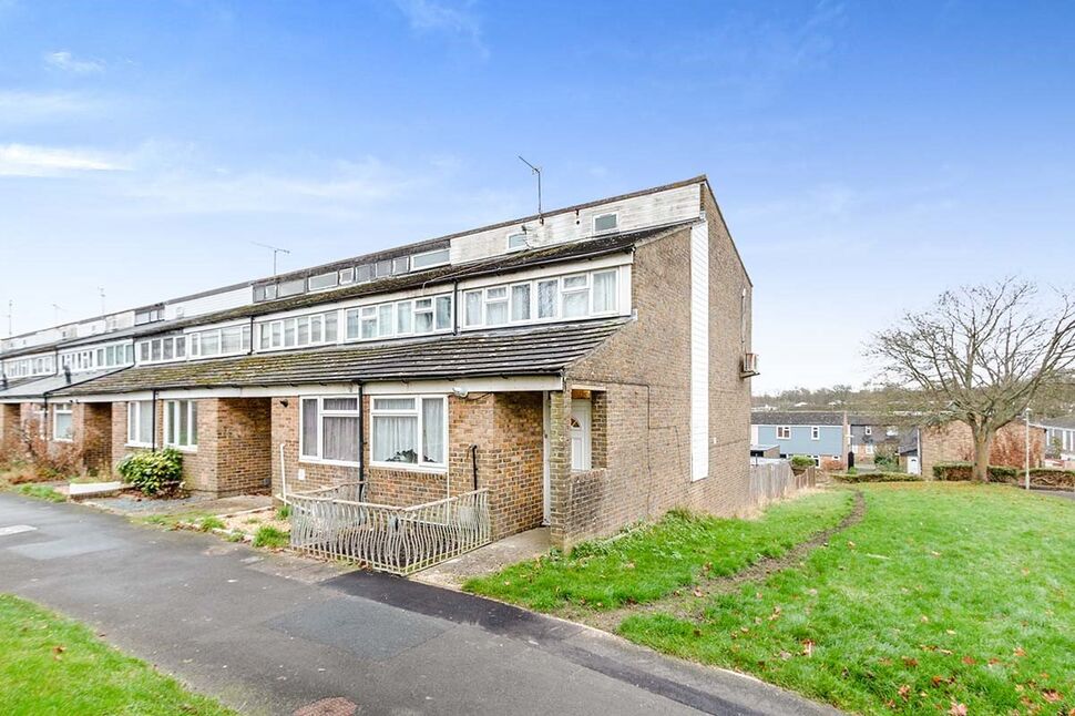 Main image of 3 bedroom Mid Terrace House to rent, Blackdown Close, Basingstoke, Hampshire, RG22