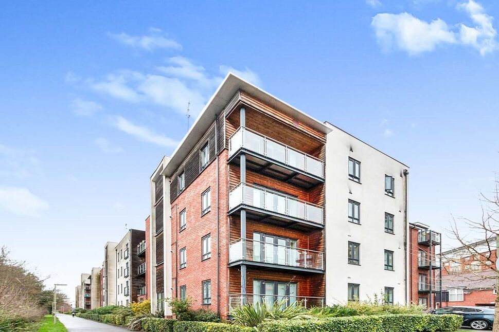Main image of 2 bedroom  Flat to rent, Sinclair Drive, Basingstoke, Hampshire, RG21