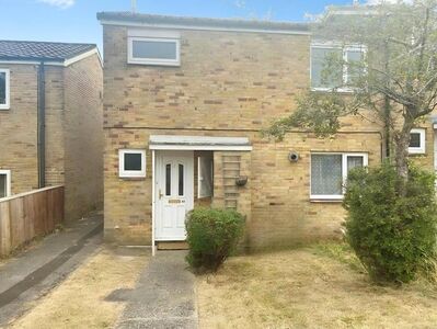 Verdi Close, 3 bedroom End Terrace House for sale, &pound;325,000