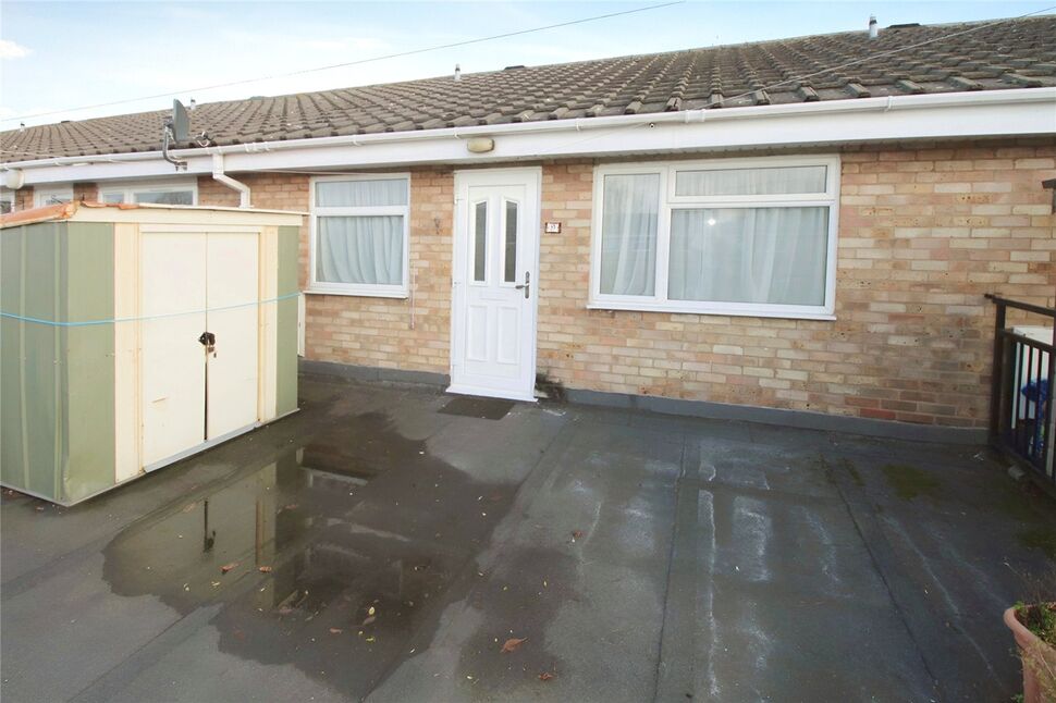 Main image of 2 bedroom Flat to rent, Shaldon Court, Bedford, MK40