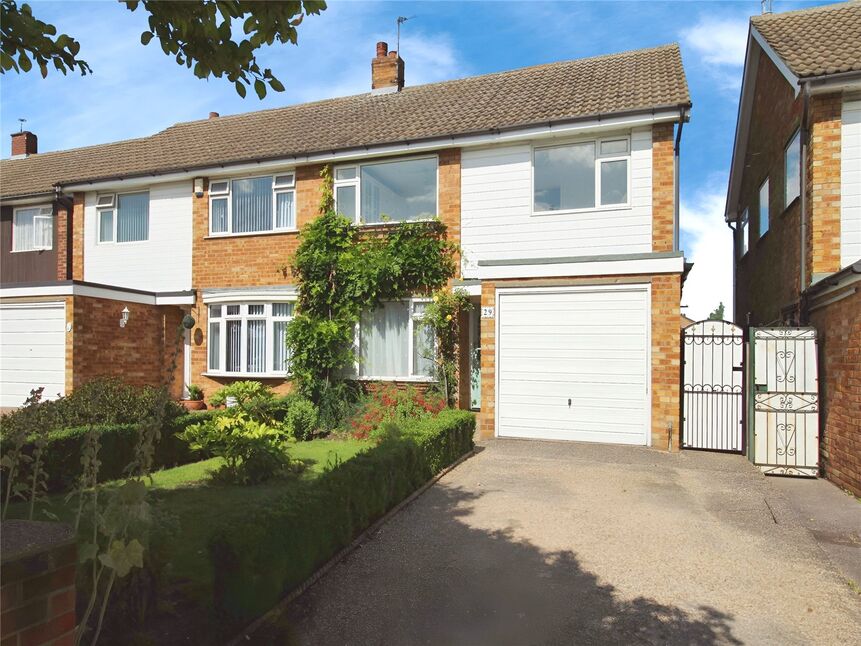 Main image of 3 bedroom Semi Detached House to rent, Tiverton Road, Bedford, MK40