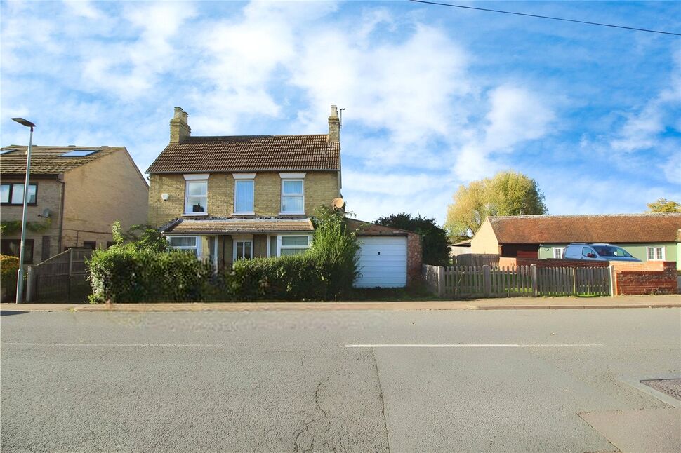 Main image of 3 bedroom Detached House for sale, Bedford Road, Wootton, Bedfordshire, MK43