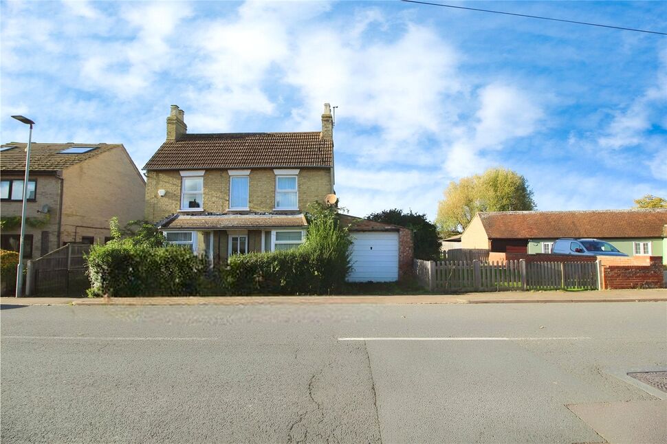 3 bedroom Detached House for sale