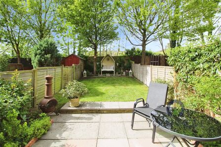 Dorsey Drive, 3 bedroom Mid Terrace House for sale, &pound;315,000