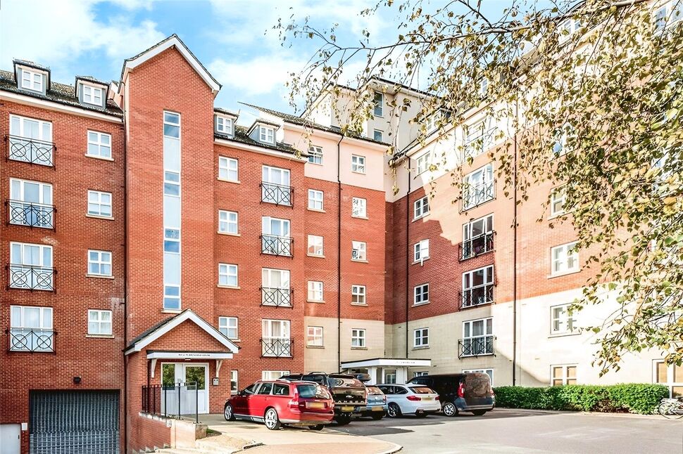 Main image of 1 bedroom  Flat for sale, Palgrave Road, Bedford, Bedfordshire, MK42