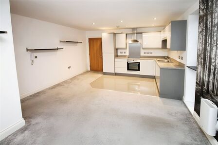 2 bedroom  Flat for sale