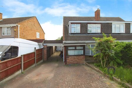 3 bedroom Semi Detached House to rent