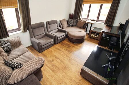 1 bedroom  Flat for sale