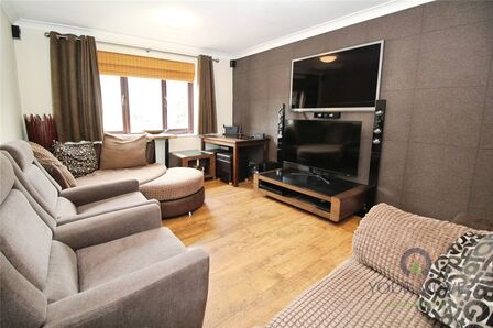 1 bedroom  Flat for sale