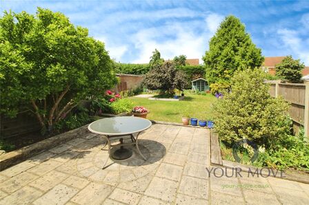 High Street, 2 bedroom Semi Detached Bungalow for sale, £375,000